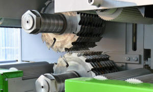 Holzbearbeitungsausrüstung